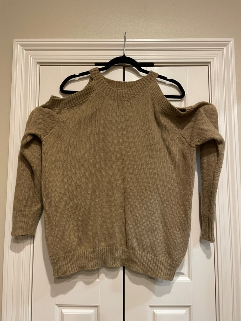 Cold-Shoulder Crewneck Sweater in Camel